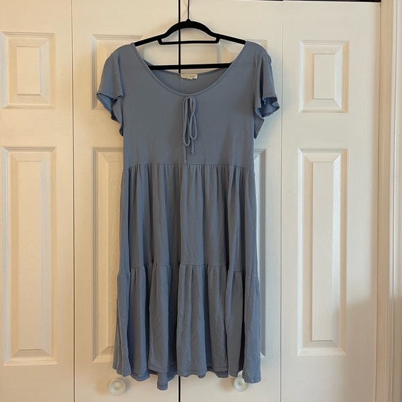 Baby Blue Flowy Summer Dress - Picture 2 of 3